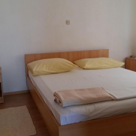 Apartmani Ivanka Makarska Bagian luar foto