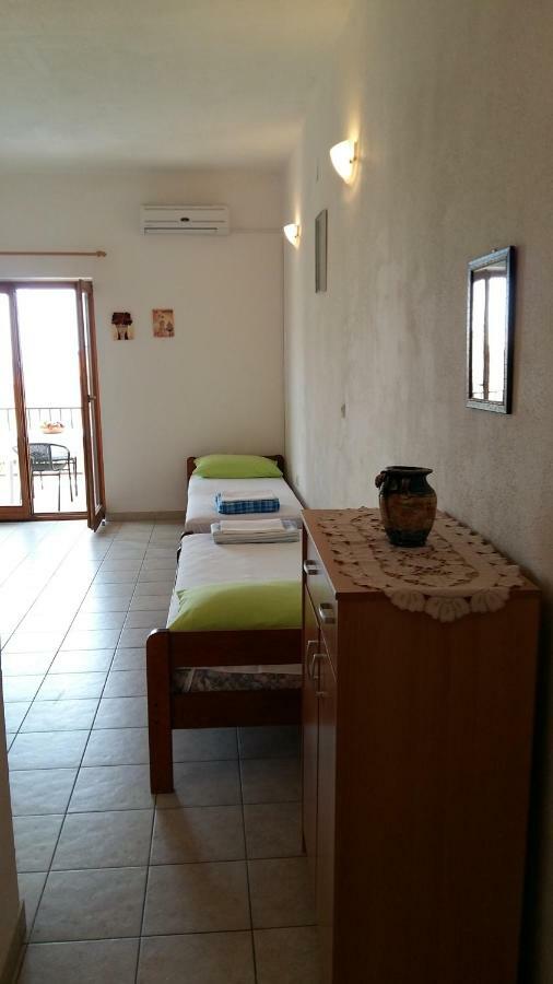 Apartmani Ivanka Makarska Bagian luar foto