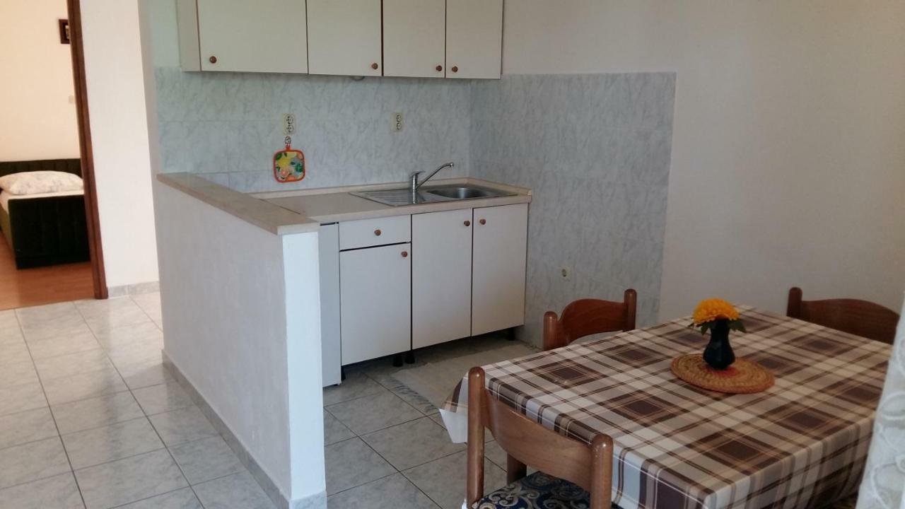 Apartmani Ivanka Makarska Bagian luar foto
